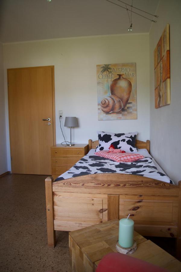 Ferienwohnung Eifelmittendrin Waxweiler Buitenkant foto