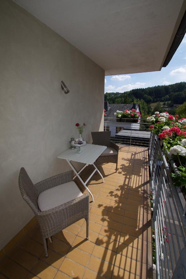 Ferienwohnung Eifelmittendrin Waxweiler Buitenkant foto