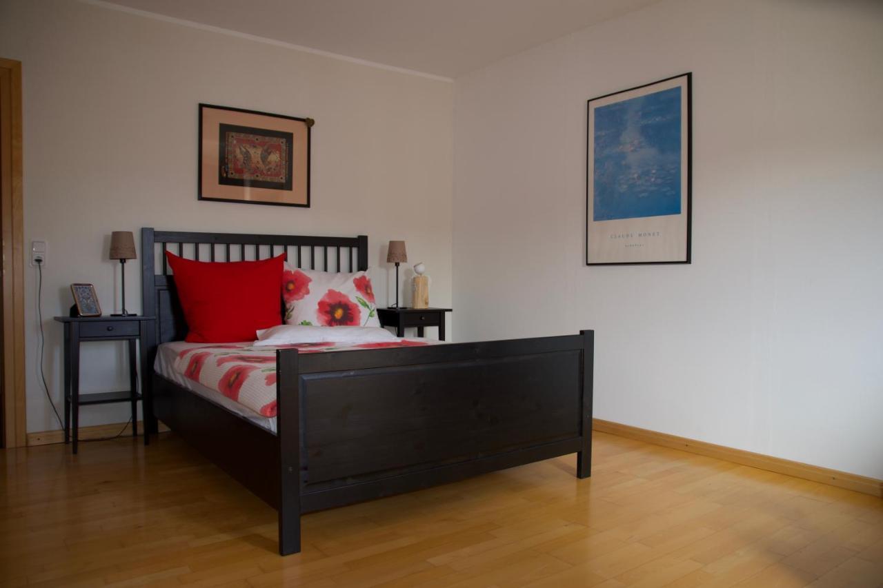 Ferienwohnung Eifelmittendrin Waxweiler Buitenkant foto
